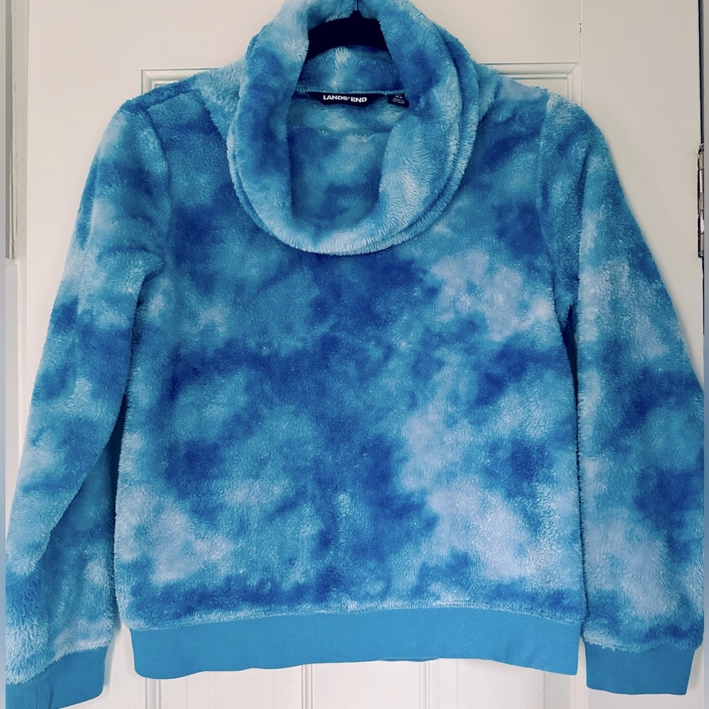 Lands’ End Kids Girls Fuzzy Sweatshirt Size M (10-12) Azure Tie Dye